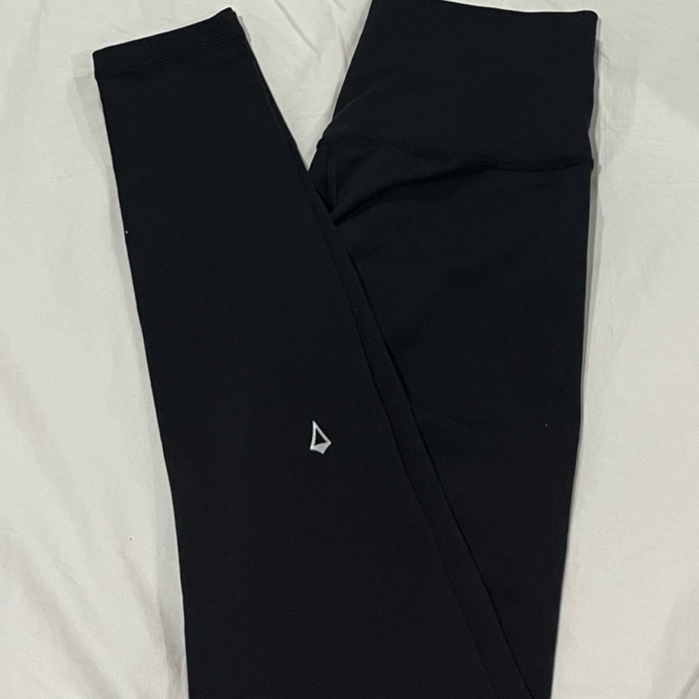 Ivivva Lululemon Youth Brand Black Full Length Leggings No Longer Sold